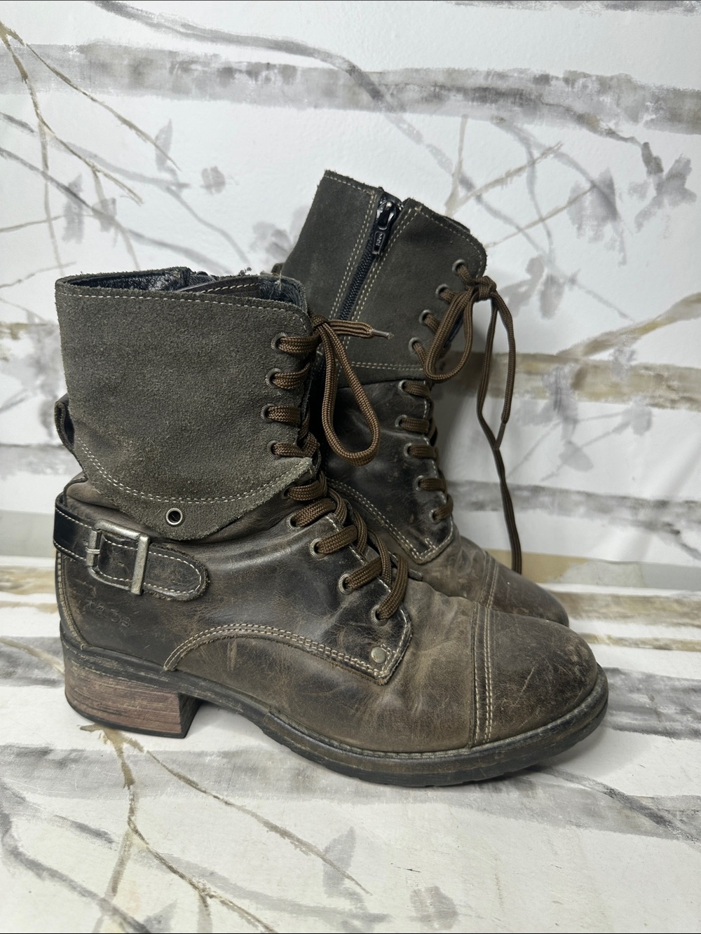 Taos Crave Boots